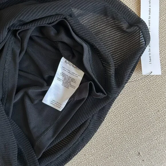 NWT Reformation Sophie Knit Top Sz4 Black - Picture 8 of 9